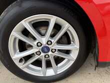 FORD FOCUS 1.0 ECOBOOST ZETEC ESTATE 5DR