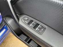 RENAULT CAPTUR 1.3 MHEV RS-LINE 5DR