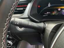 RENAULT CAPTUR 1.3 MHEV RS-LINE 5DR