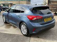 FORD FOCUS 1.0 ECOBOOST TITANIUM 5DR