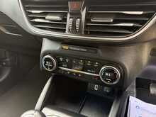 FORD FOCUS 1.0 ECOBOOST TITANIUM 5DR