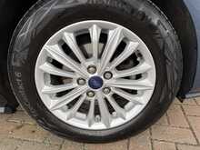 FORD FOCUS 1.0 ECOBOOST TITANIUM 5DR