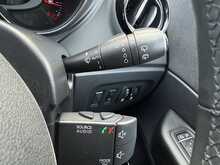 RENAULT CAPTUR 0.9TCE ICONIC 5DR