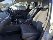 RENAULT MEGANE 1.6DCI DYNAMIQUE NAV 5DR EURO6