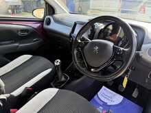 PEUGEOT 108 1.2 PURETECH ALLURE TOP! 5DR