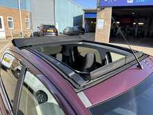 PEUGEOT 108 1.2 PURETECH ALLURE TOP! 5DR