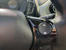 PEUGEOT 108 1.2 PURETECH ALLURE TOP! 5DR