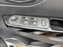 RENAULT CAPTUR 0.9TCE ENERGY SIGNATURE NAV 5DR