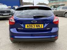 FORD FOCUS 1.0 ECOBOOST ZETEC NAVIGATOR 5DR