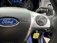 FORD FOCUS 1.0 ECOBOOST ZETEC NAVIGATOR 5DR