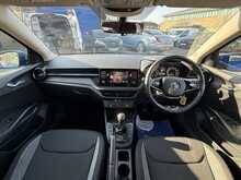 SKODA FABIA 1.0 MPI SE COMFORT 5DR