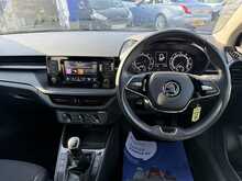 SKODA FABIA 1.0 MPI SE COMFORT 5DR