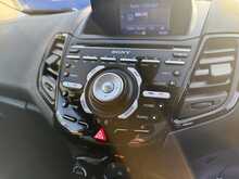 FORD FIESTA 1.0 ECOBOOST TITANIUM 5DR