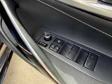 TOYOTA COROLLA 2.0VV-H GR SPORT 5DR AUTO HYBRID