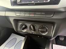 SKODA FABIA 1.0MPI SE 5DR