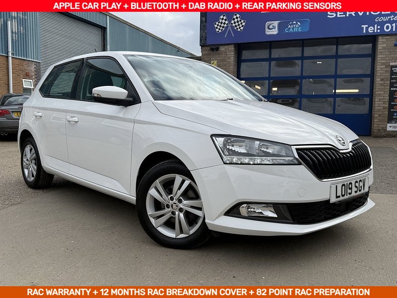 2019 SKODA FABIA 1.0MPI SE 5DR APPLE CAR PLAY AMP ANDROID AUTO REAR PARKING SENSORS... photo