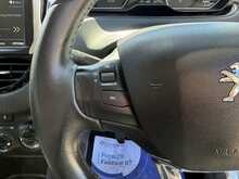 PEUGEOT 208 1.2 PURETECH SIGNATURE 5DR