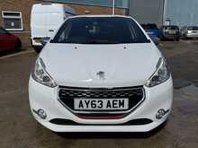 PEUGEOT 208 GTI 1.6 THP 3DR