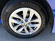 SKODA FABIA 1.0 MPI SE COMFORT 5DR