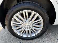 VOLKSWAGEN UP! 1.0 MOVE UP! 5DR