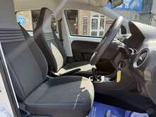 VOLKSWAGEN UP! 1.0 MOVE UP! 5DR