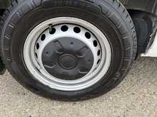 FORD TRANSIT CUSTOM 300 L1 H2 2.0