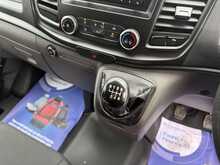 FORD TRANSIT CUSTOM 300 L1 H2 2.0