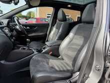 NISSAN QASHQAI 1.5DCI N-VISION 5DR