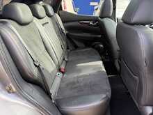NISSAN QASHQAI 1.5DCI N-VISION 5DR