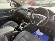 NISSAN QASHQAI 1.5DCI N-VISION 5DR