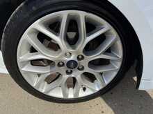 FORD FOCUS 1.0 ECOBOOST ST-LINE 5DR
