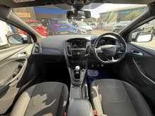 FORD FOCUS 1.0 ECOBOOST ST-LINE 5DR