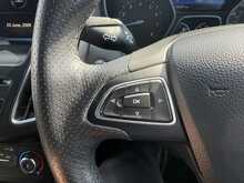 FORD FOCUS 1.0 ECOBOOST ST-LINE 5DR