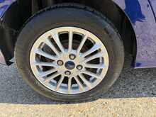 FORD KA+ 1.2 TI-VCT ZETEC 5DR