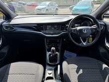 VAUXHALL ASTRA 1.4 SRI 5DR