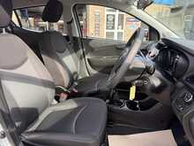 VAUXHALL VIVA 1.0 SE 5DR