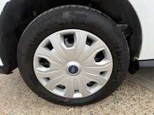 FORD TRANSIT CONNECT 1.5 ECOBLUE 230 TREND L2 H1 EURO 6