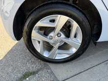 HYUNDAI I10 1.2 SE CONNECT AUTO 5DR