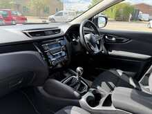 NISSAN QASHQAI 1.2 DIG-T ACENTA 5DR