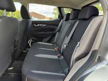 NISSAN QASHQAI 1.2 DIG-T ACENTA 5DR