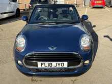 MINI COOPER CONVERTIBLE 1.5 2DR