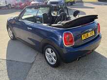 MINI COOPER CONVERTIBLE 1.5 2DR