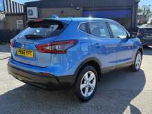 NISSAN QASHQAI 1.3 DIG-T ACENTA PREMIUM 5DR