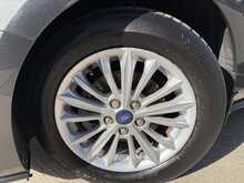 FORD FOCUS 1.0 ECOBOOST TITANIUM 5DR