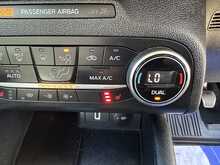 FORD FOCUS 1.0 ECOBOOST TITANIUM 5DR