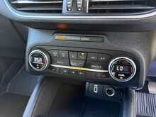 FORD FOCUS 1.0 ECOBOOST TITANIUM 5DR