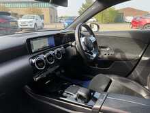 MERCEDES A CLASS 1.5 A180D AMG-LINE EXECUTIVE DCT AUTO 5DR EURO 6