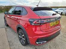 Volkswagen Taigo TSI R-Line - U149299