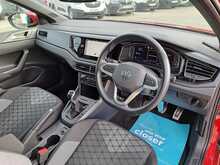 Volkswagen Taigo TSI R-Line - U149299