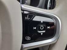 Volvo V60 D4 Momentum Plus - U149853